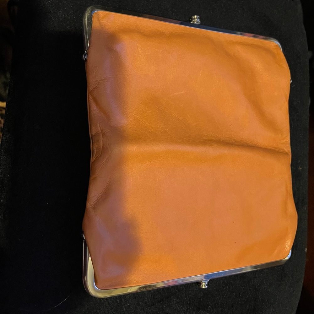 Hobo wallet like new, only used a handful of times
